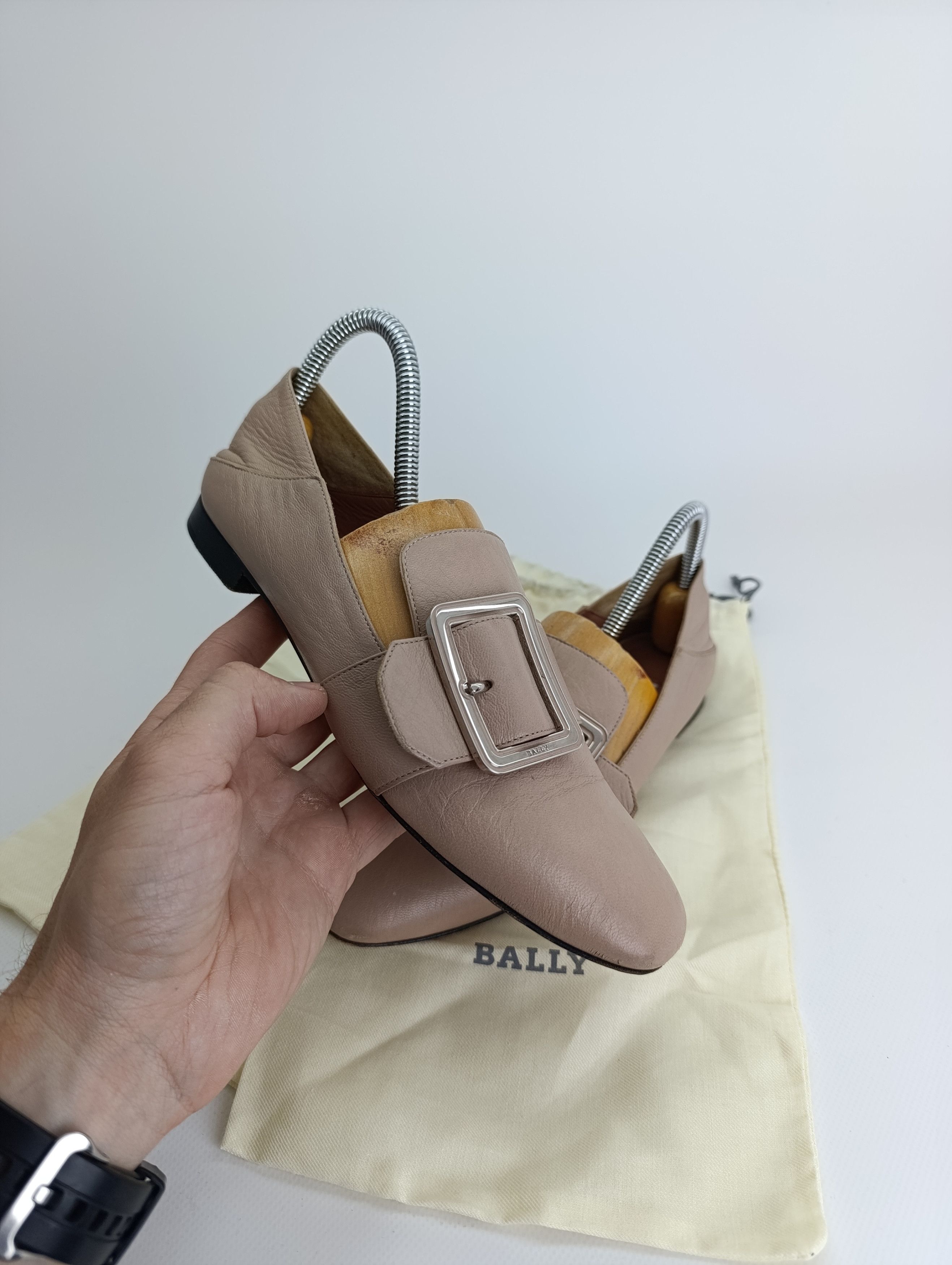 Bally BALLY JANELLE LEATHER LOAFERS MULES BEIGE Size US 7.5 / IT 37.5 - 3 Thumbnail