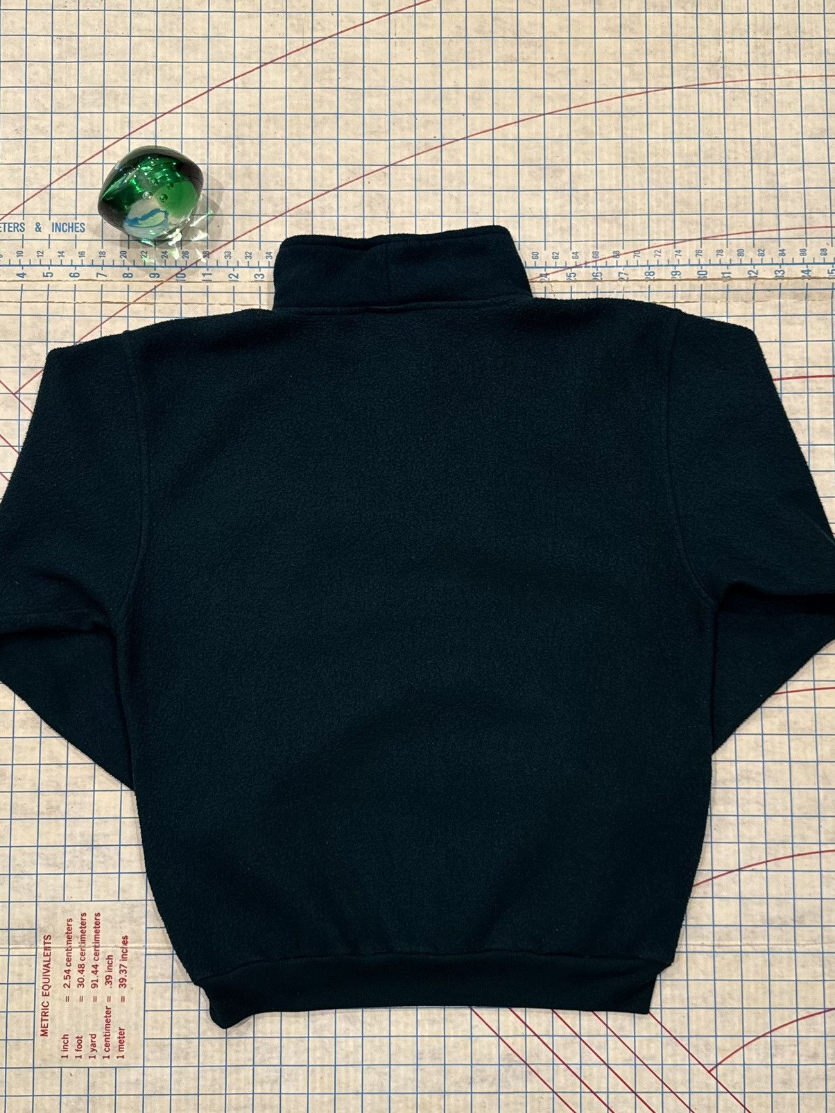 Vintage Vintage 93 Looney Tunes Taz 1/4 Zip Fleece Size Large Green Size US L / EU 52-54 / 3 - 10 Thumbnail