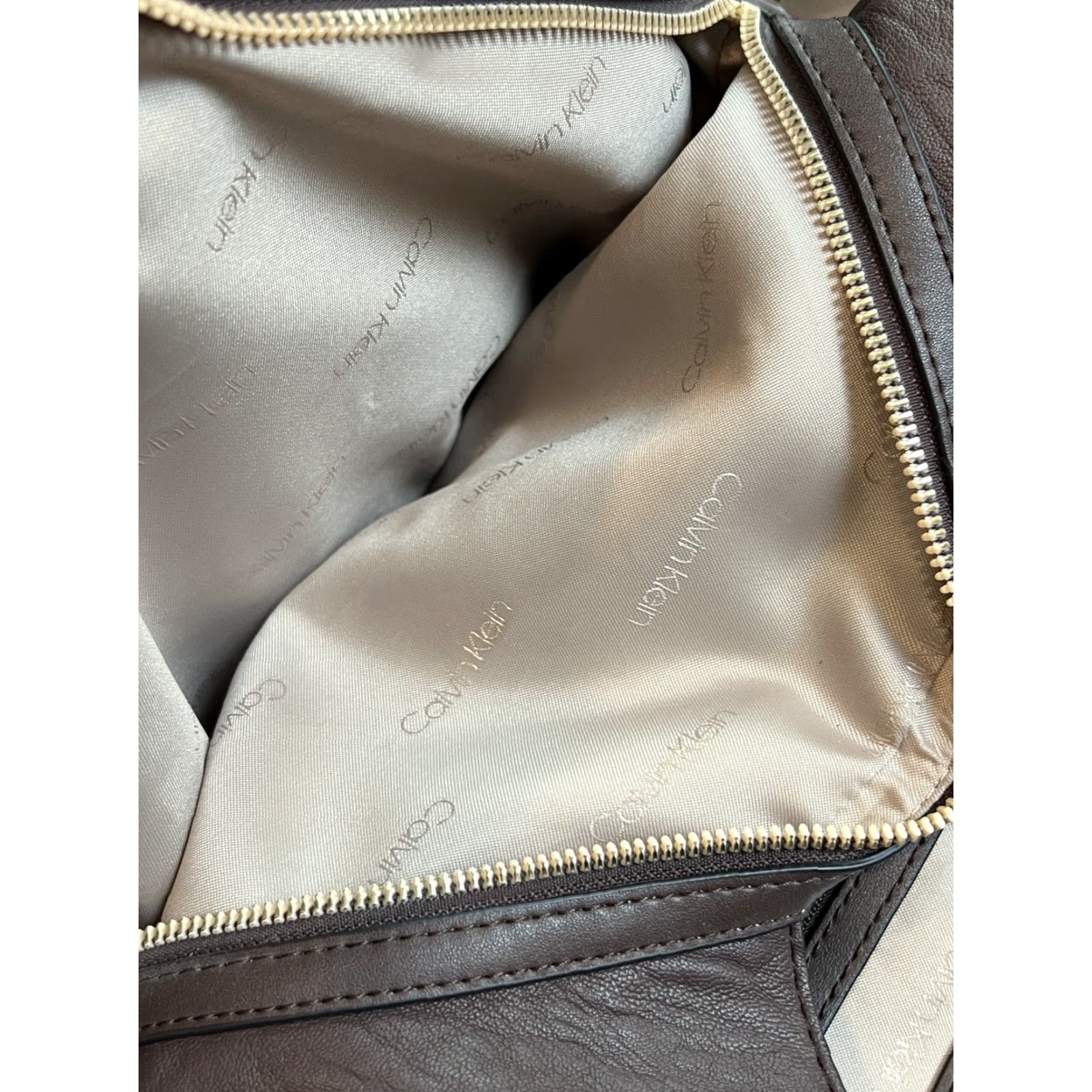 Calvin Klein CALVIN KLEIN VINTAGE Shoulder Tote Bag Faux Leather Brown One Size Business Casual Womens Size ONE SIZE - 6 Thumbnail