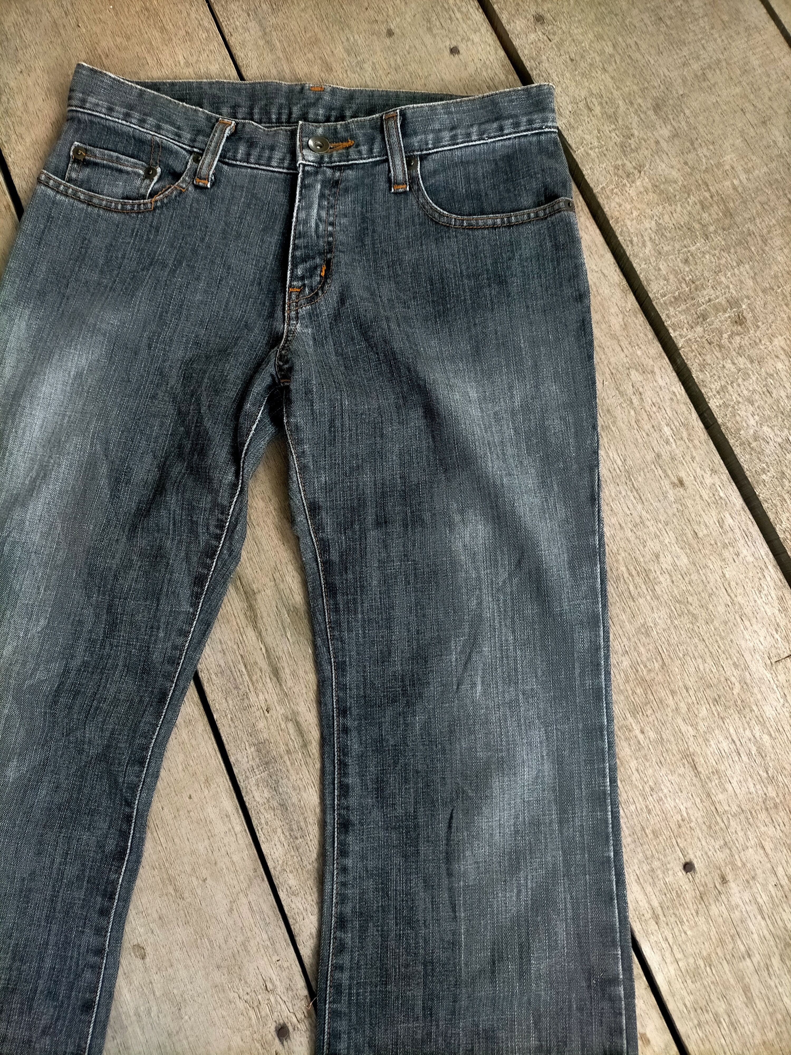 Tornado Mart × Uniqlo × Vintage 🔥 Mudwash 🔥 Uniqlo Flare Jeans Size US 29 - 3 Thumbnail