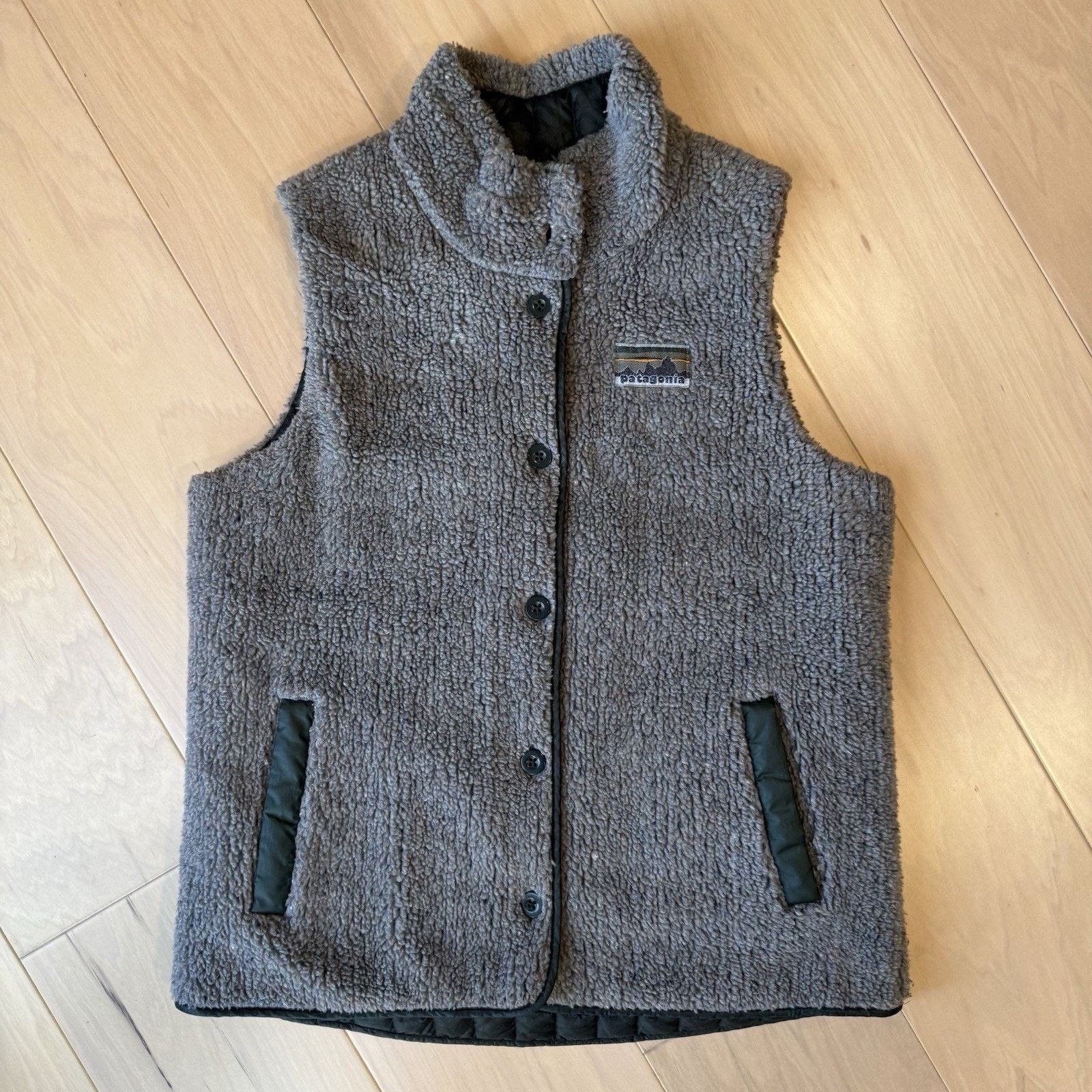 Patagonia Patagonia Recycled Down Fleece Vest Women's M Gray Pile Size M / US 6-8 / IT 42-44 - 2 Thumbnail