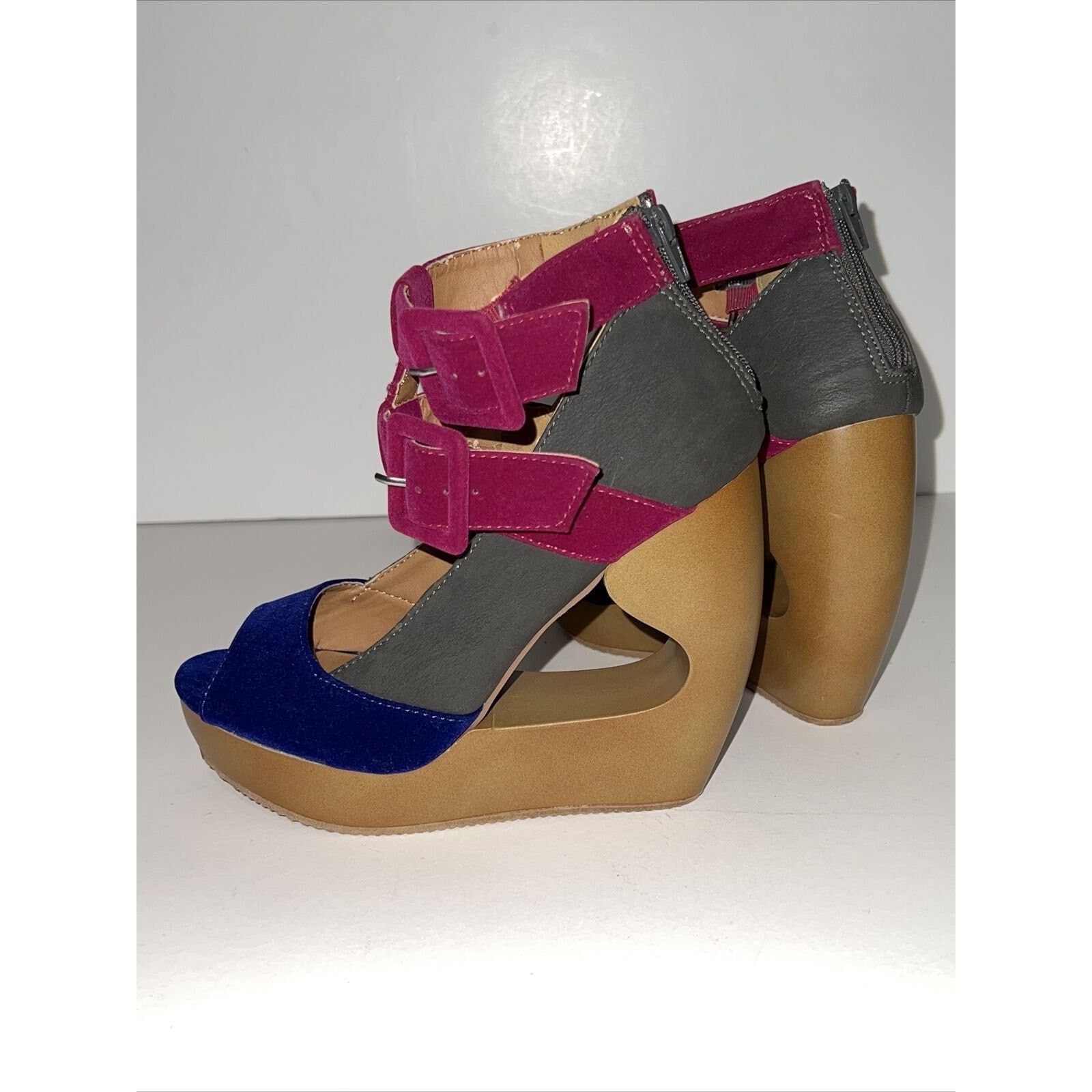 Other Qupid LISBETH 6.5 Ankle Strap Buckle Wedge Platform Sandals Size US 6.5 / IT 36.5 - 9 Thumbnail