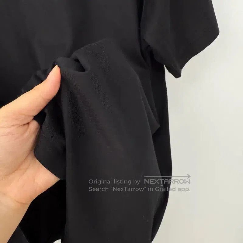 Burberry Burberry Black Cotton Lettered Short Sleeve T-Shirt. Size S / US 4 / IT 40 - 7 Thumbnail