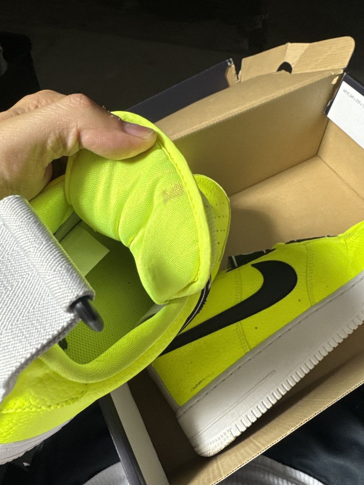 Nike × Vandy The Pink Nike x Vandy The Pink Air Force 1 Utility 10.5 Worn 1X Size US 10.5 / EU 43-44 - 7 Thumbnail