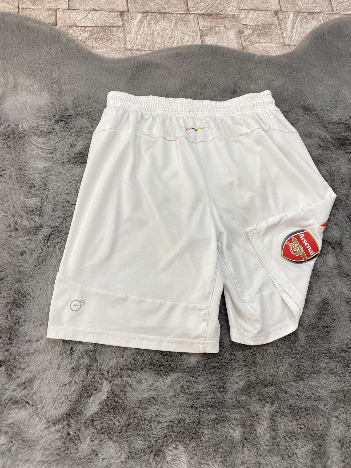 Puma × Vintage Shorts soccer FC Arsenal Gunners Home 2014/2015 Puma Size US 32 / EU 48 - 10 Thumbnail