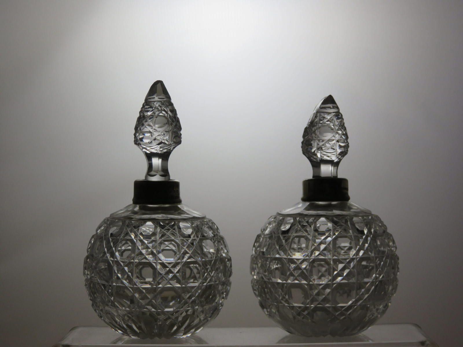 The Unbranded Brand 2 x Cut Crystal Bottles Small Decanters Solid Silver Neck Size ONE SIZE - 3 Thumbnail