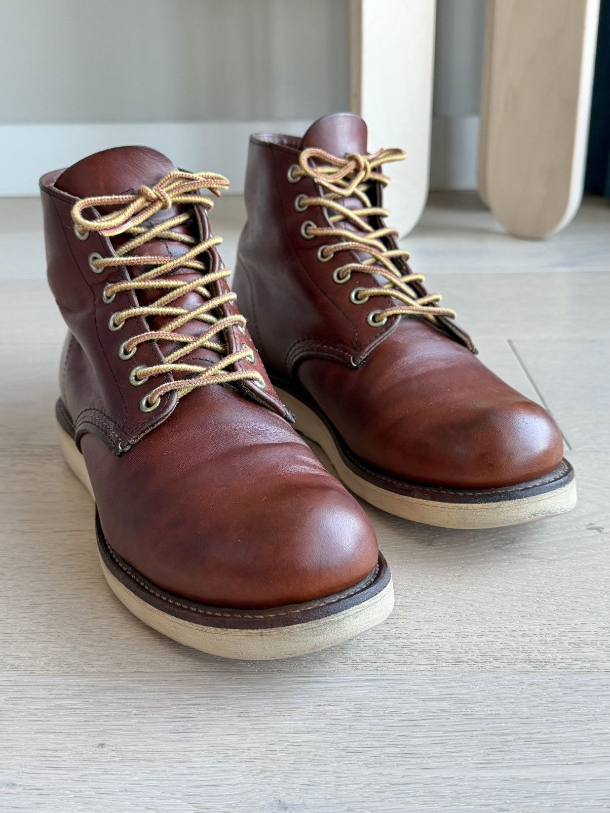 Red Wing Red Wing 8822 Classic Round Toe 6” Boots - Oro Legacy 7D Size US 7 / EU 40 - 3 Thumbnail