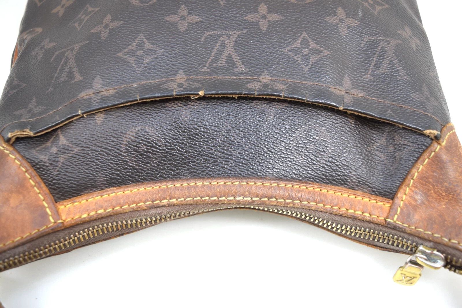 Louis Vuitton Louis Vuitton Odeon PM Crossbody Bag Monogram Canvas M56390 Size ONE SIZE - 5 Thumbnail