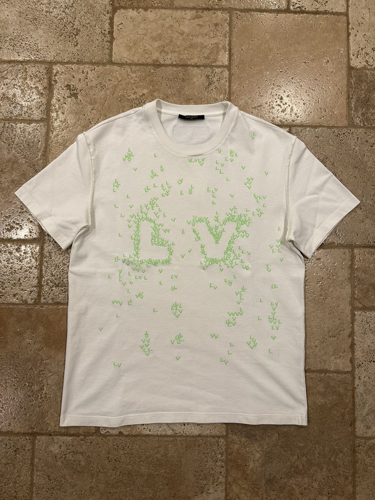 Louis Vuitton Louis Vuitton LV Spread Plane Embroidery Logo White T-Shirt Size US XXL / EU 58 / 5 - 3 Thumbnail
