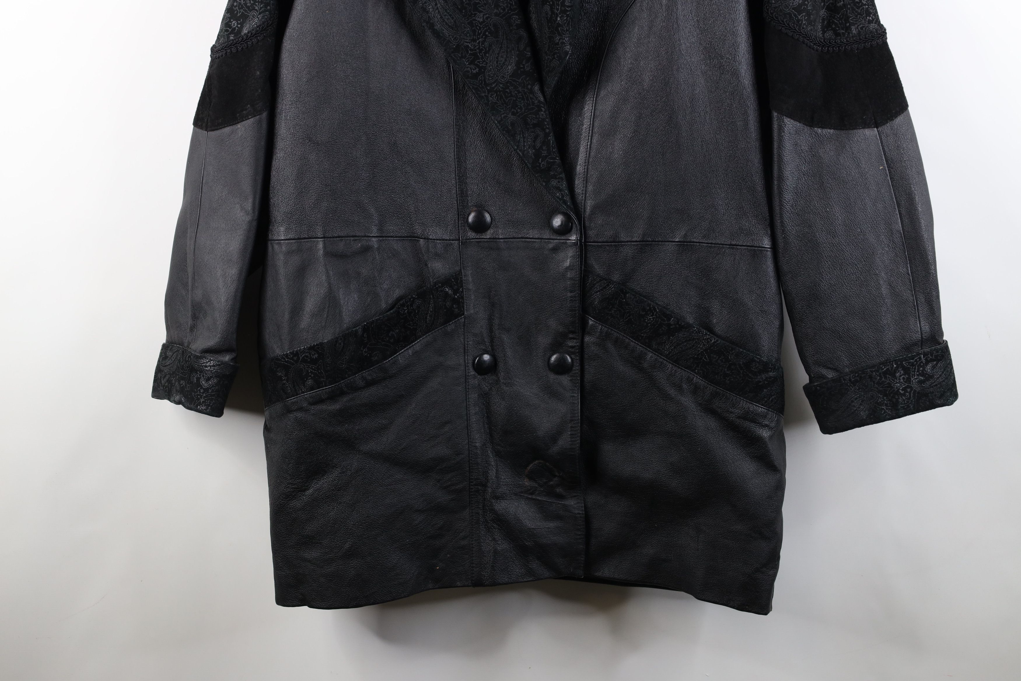 Vintage Vintage 90s Streetwear Gothic Paisley Leather Coat Jacket Size L / US 10 / IT 46 - 3 Thumbnail