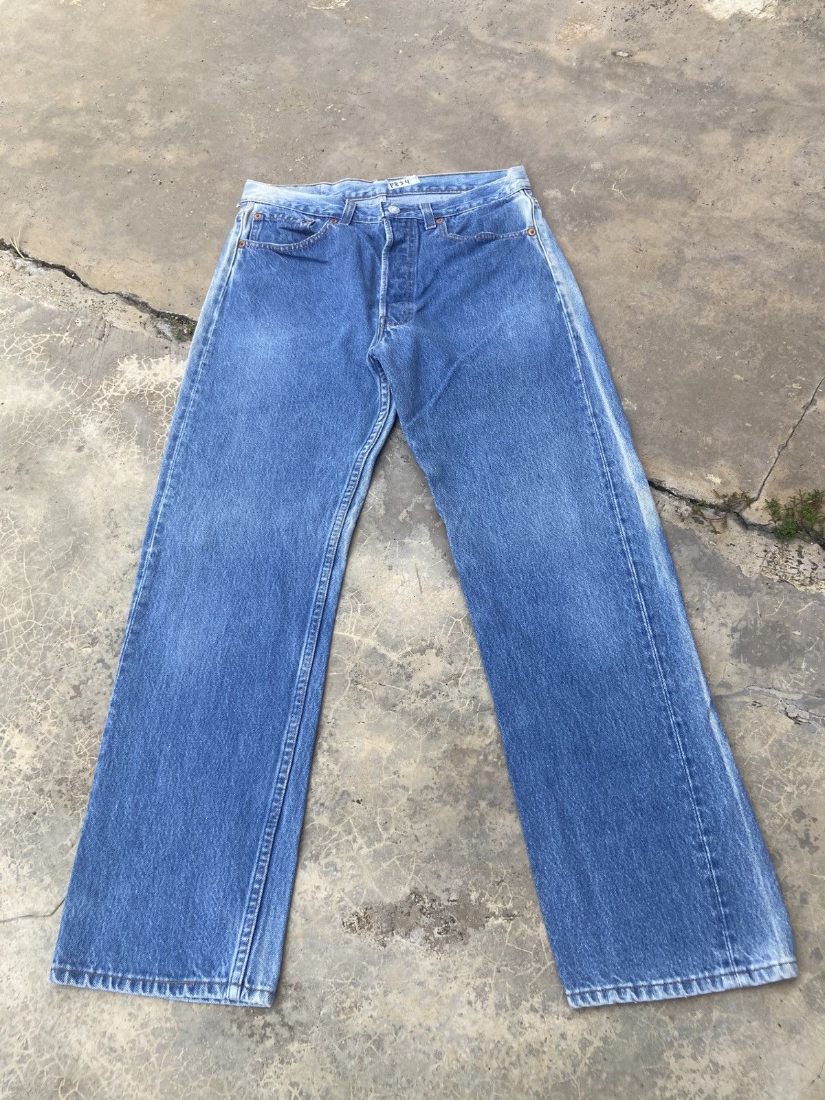 Levi's Vintage Levi’s 501XX Distressed Fade Pant Size US 30 / EU 46 - 1 Thumbnail
