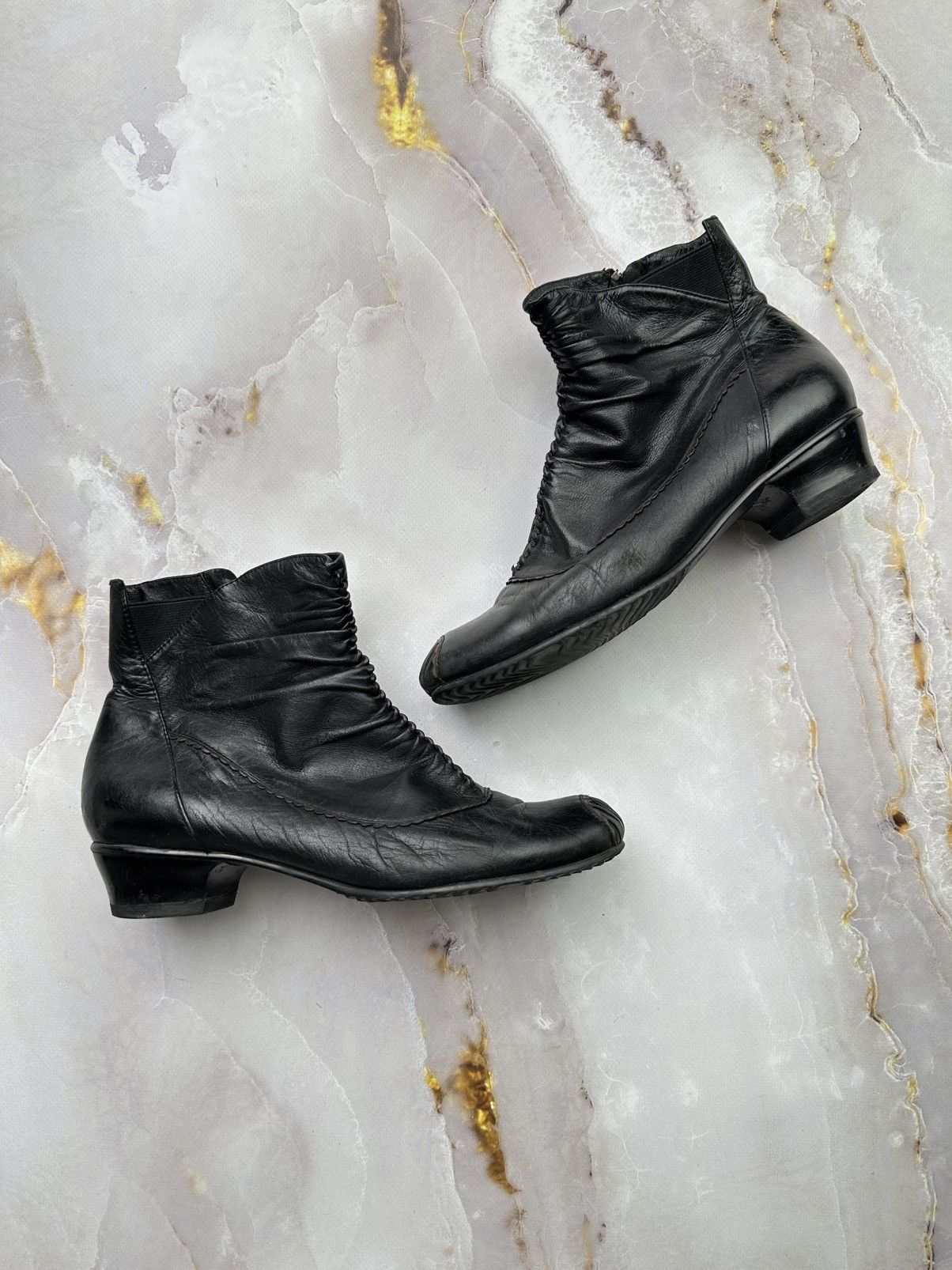 Japanese Brand Vintage Leather Boots (E1) Size US 7 / IT 37 - 1 Thumbnail
