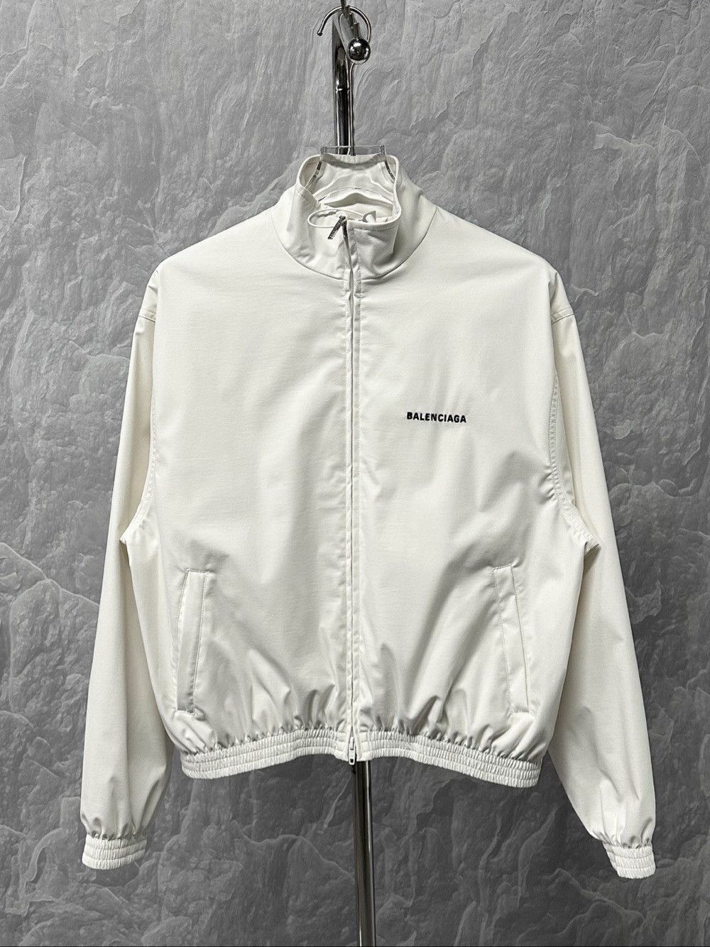 Balenciaga Balenciaga Logo Light Jacket Size L Size US M / EU 48-50 / 2 - 1 Thumbnail