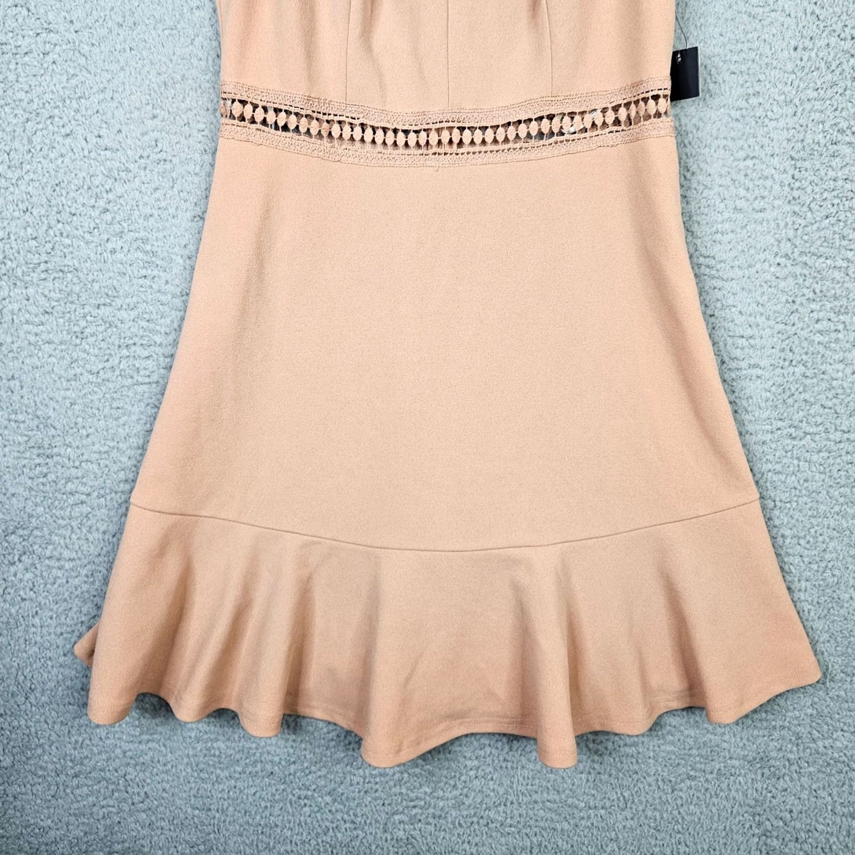 Lulus Lulus Pink Crochet Lace V-Neck Sleeveless Dress M Womens A-Line Above knee Size M / US 6-8 / IT 42-44 - 3 Thumbnail