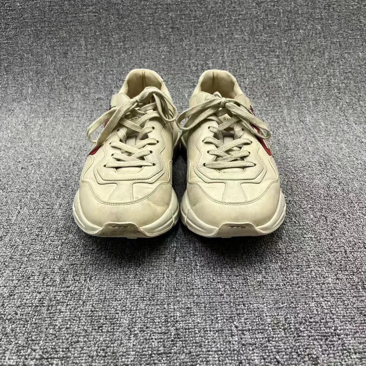 Gucci gucci rhytone white distressed red lips sneakers. Size US 12 / EU 45 - 2 Thumbnail