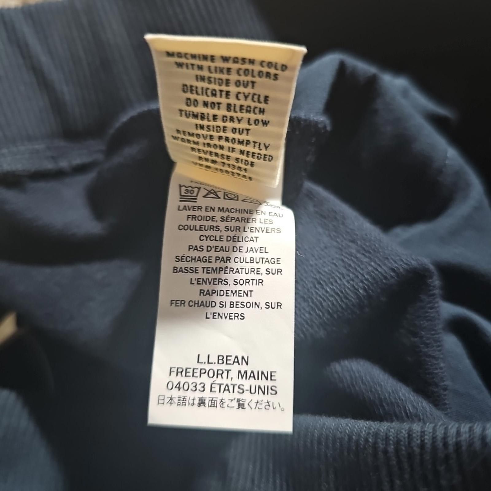 L.L. Bean LL BEAN Ultrasoft Sweats 6" Navy Blue Shorts NWT Size 36" / US 14 / IT 50 - 7 Thumbnail
