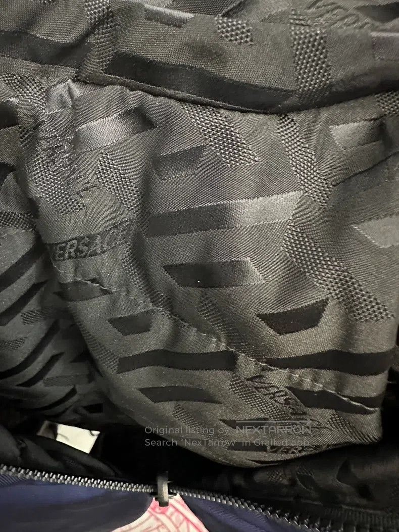 Versace Versace Vests are worn on both sides Size US XL / EU 56 / 4 - 5 Thumbnail