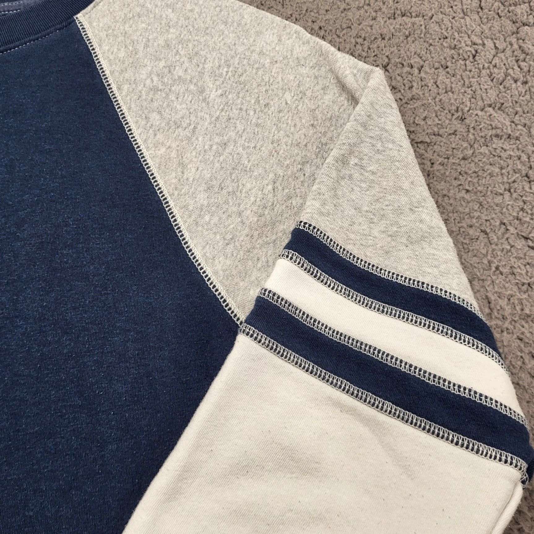 American Eagle Outfitters American Eagle Shirt Mens Medium Blue Gray Long Sleeve Flex Performance Athletic Shirt Size US M / EU 48-50 / 2 - 3 Thumbnail