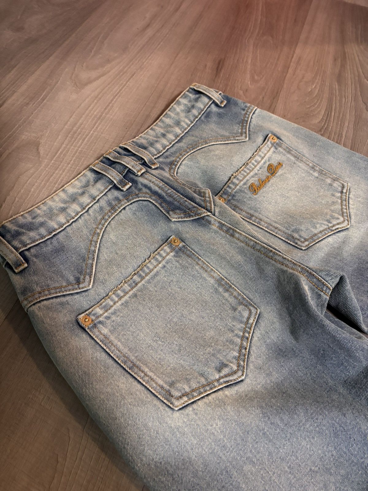 Balmain Balmain High-Rise Wide Leg Flare Jeans Size 29" - 1 Thumbnail