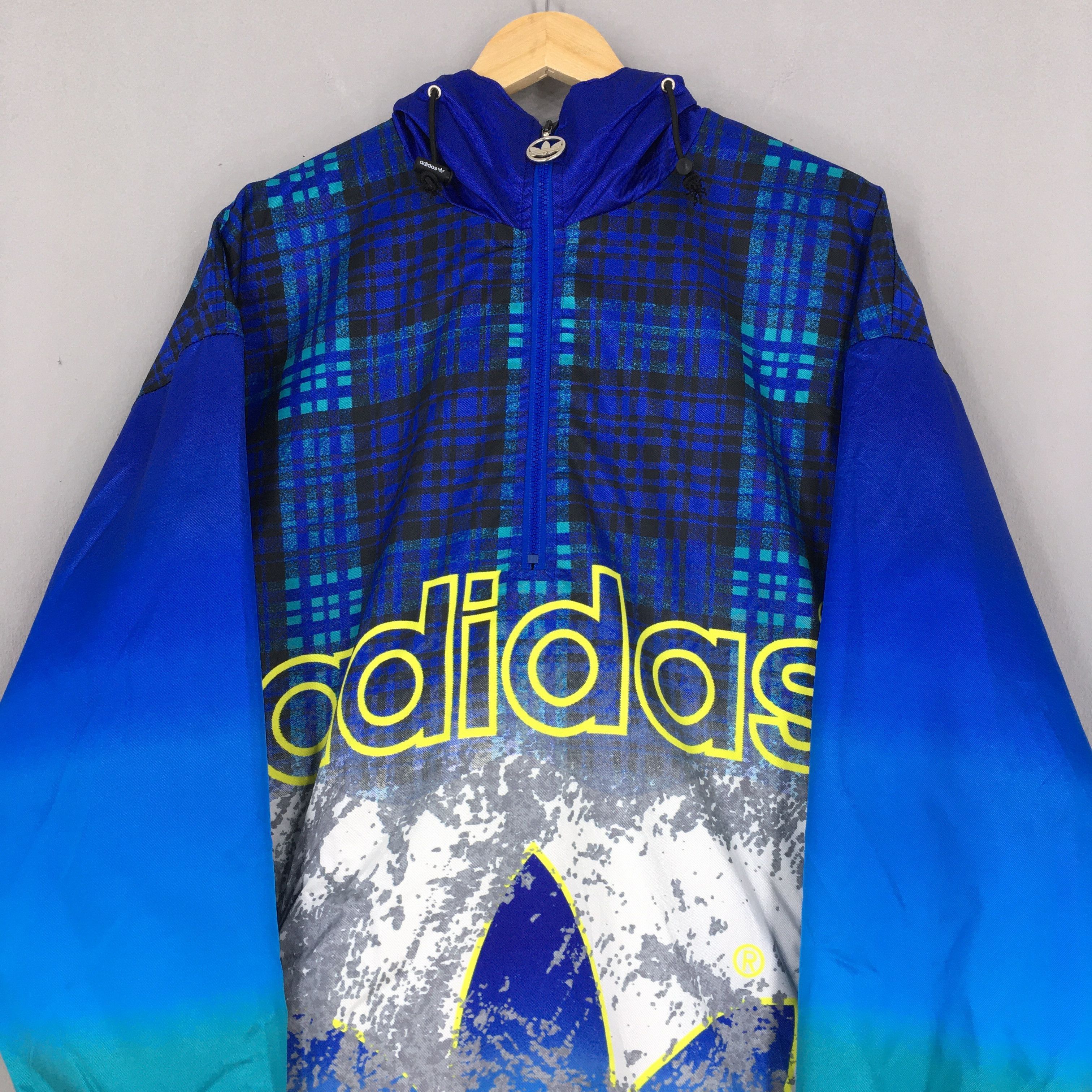 Adidas Vintage Adidas Trefoil Hoodie Jacket Windbreaker Large Size US L / EU 52-54 / 3 - 2 Thumbnail