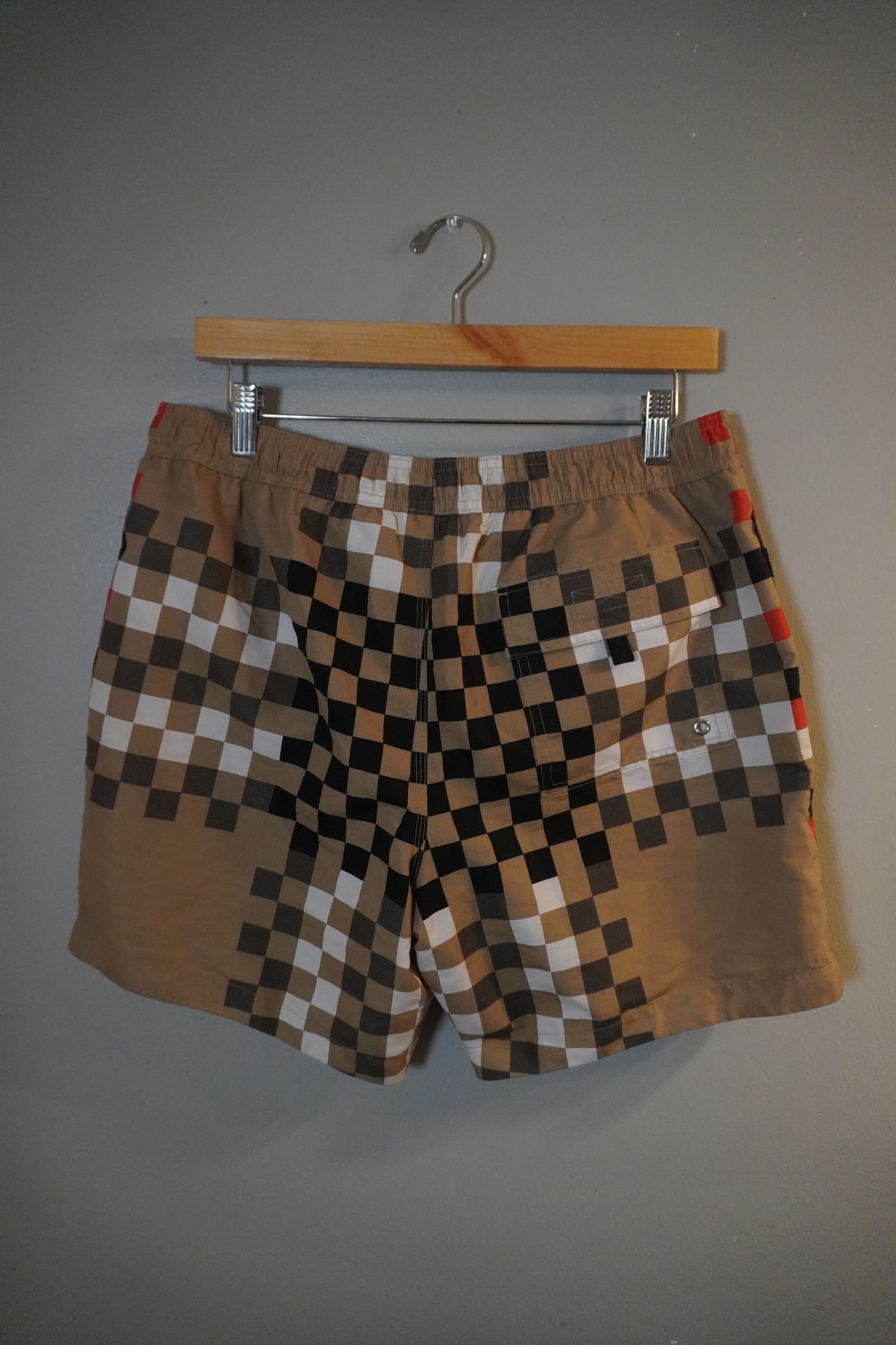 Burberry Size M Burberry Pixel Check Drawstring Swim Shorts Size US 31 - 2 Thumbnail