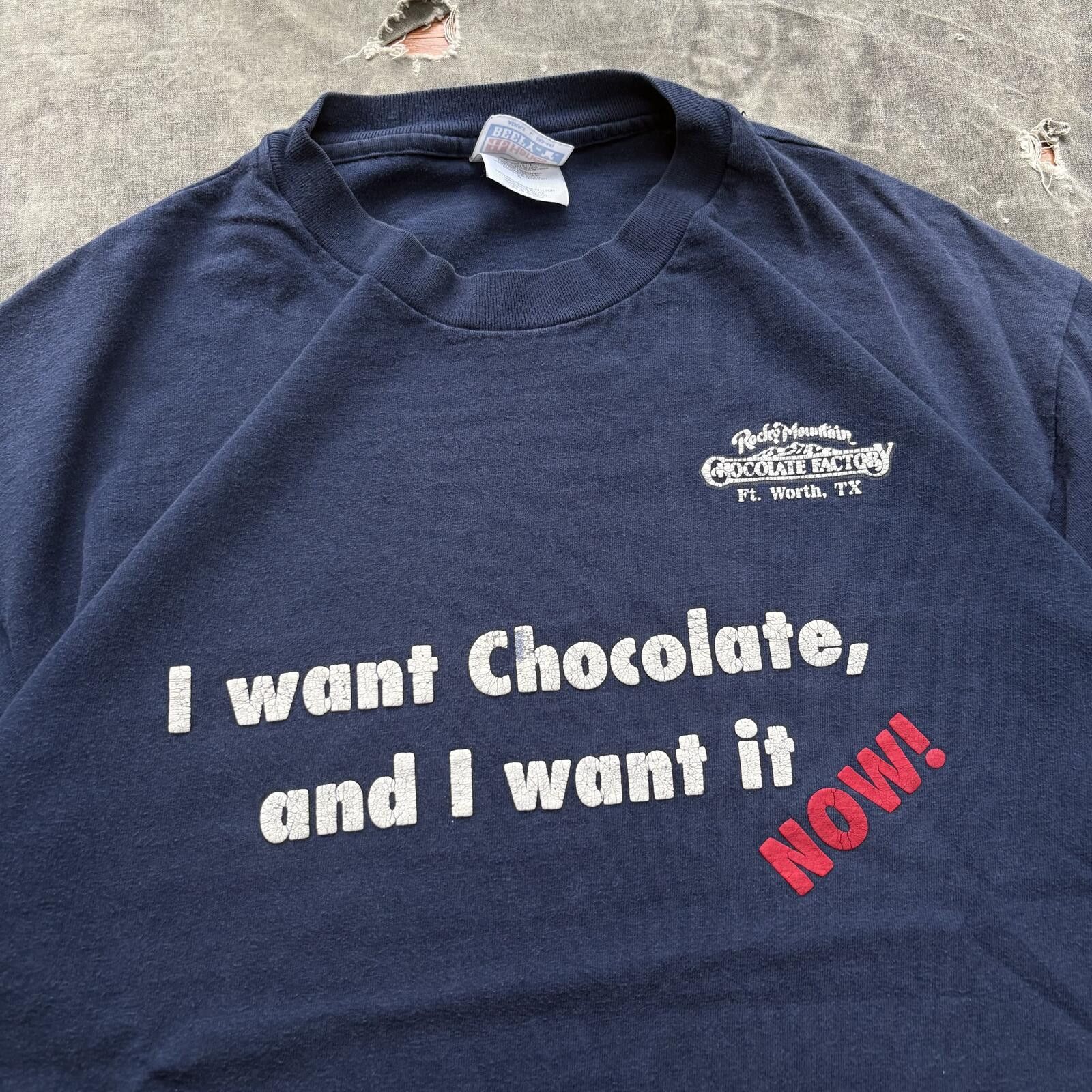 Hanes Vintage 90s I Want Chocolate Now Willy Wonka Factory Shirt Size US L / EU 52-54 / 3 - 2 Thumbnail