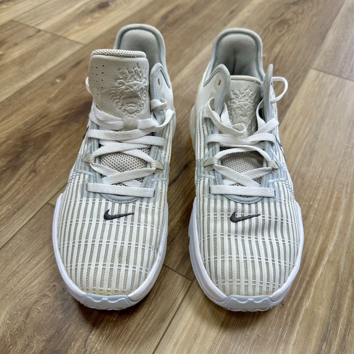 Nike Nike Lebron Witness 6 EP Summit White Shoes, Size 9 Size US 9 / EU 42 - 4 Thumbnail