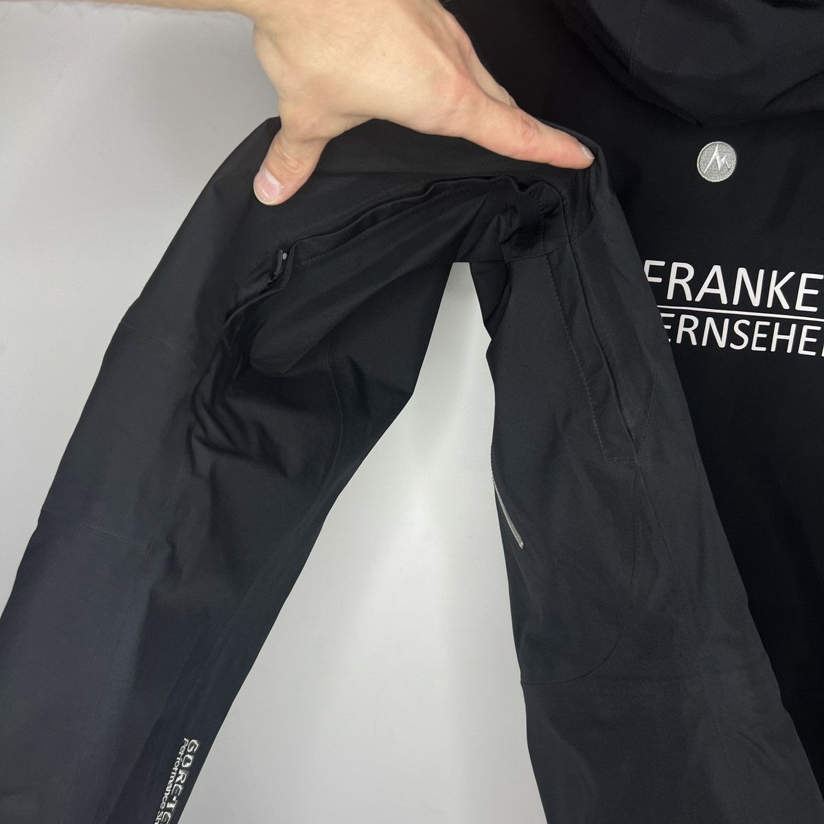 Marmot Marmot Gore Tex Rain jacket windbreaker Size US XL / EU 56 / 4 - 15 Thumbnail