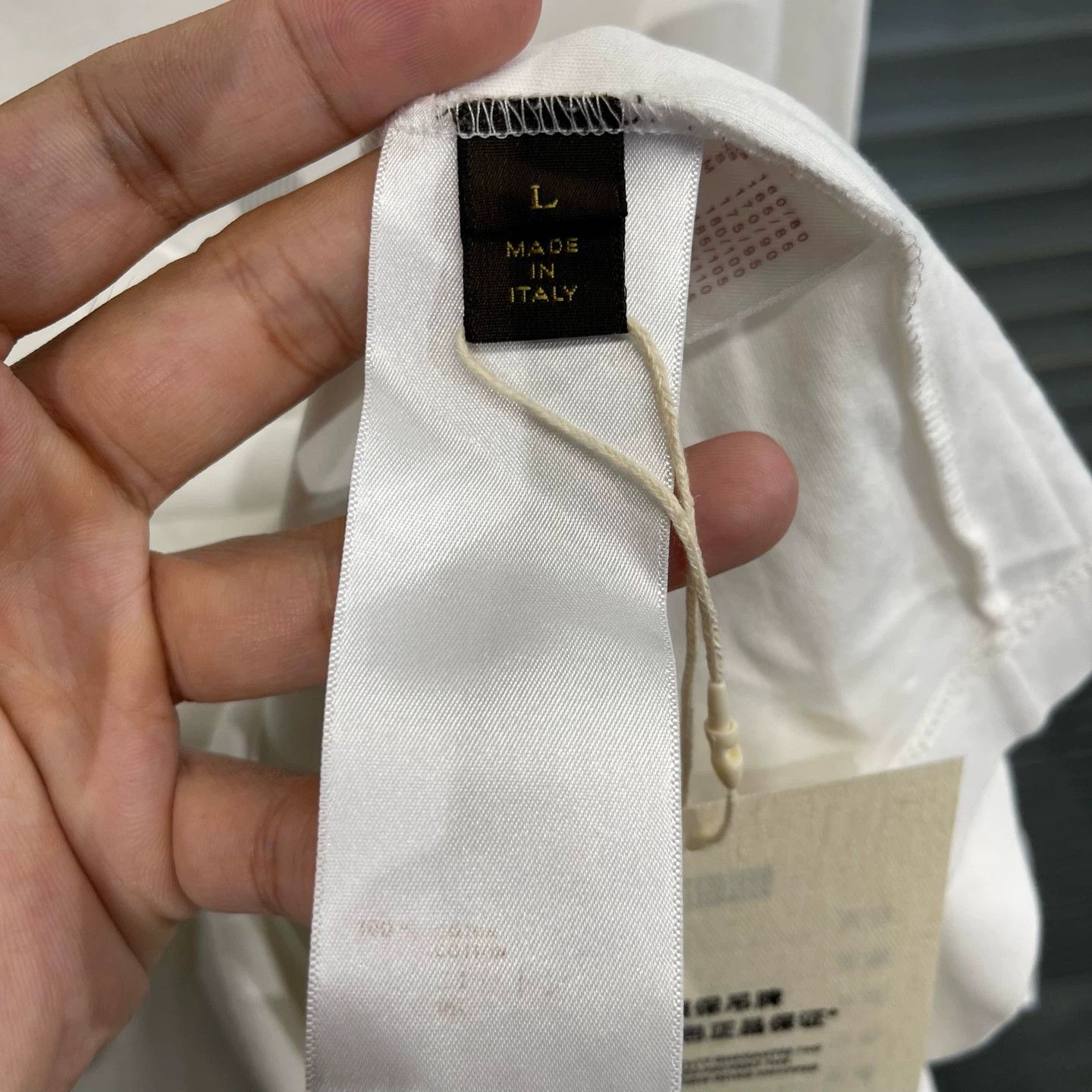 Louis Vuitton Louis Vuitton Damier Slogan T-shirt L 95 New Size US L / EU 52-54 / 3 - 5 Thumbnail