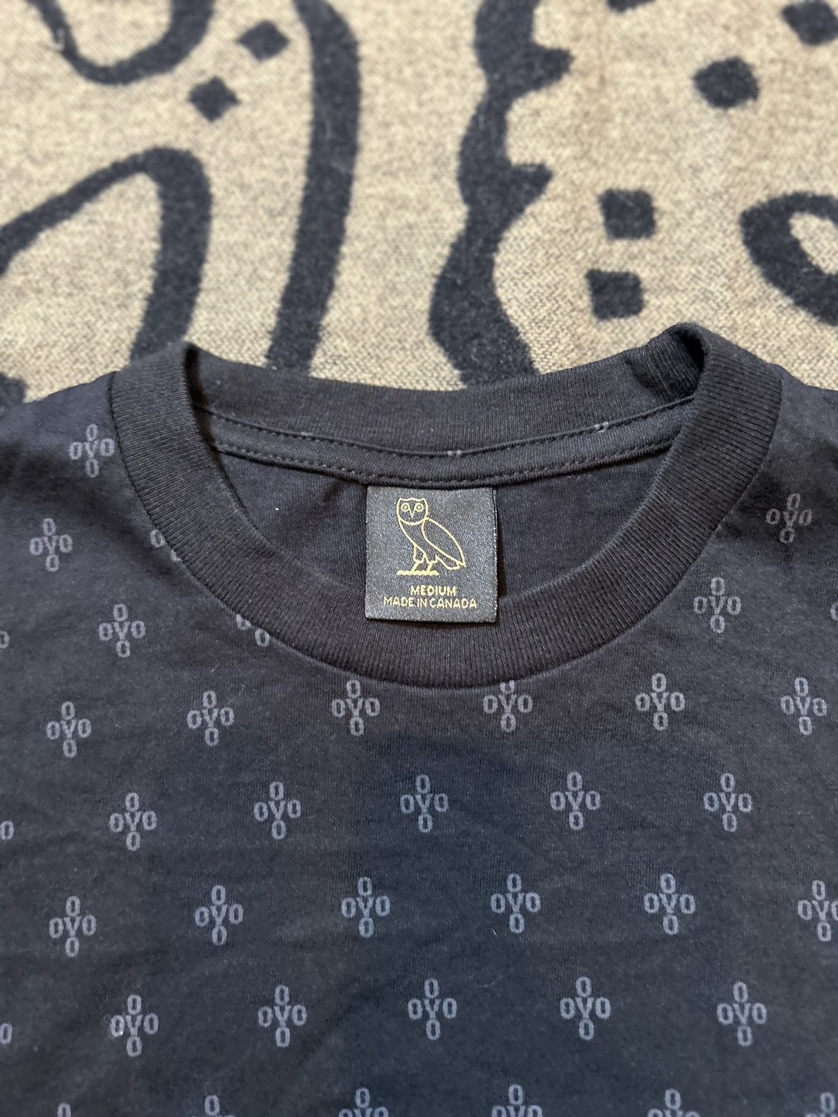 October's Very Own 2019 Monogram Longsleeve Size US M / EU 48-50 / 2 - 6 Thumbnail