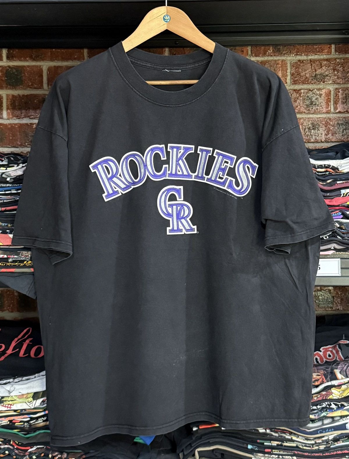 MLB Thrashed Vintage Rockies CR MLBP Sun Faded Oversize Tee Size US XXL / EU 58 / 5 - 1 Thumbnail