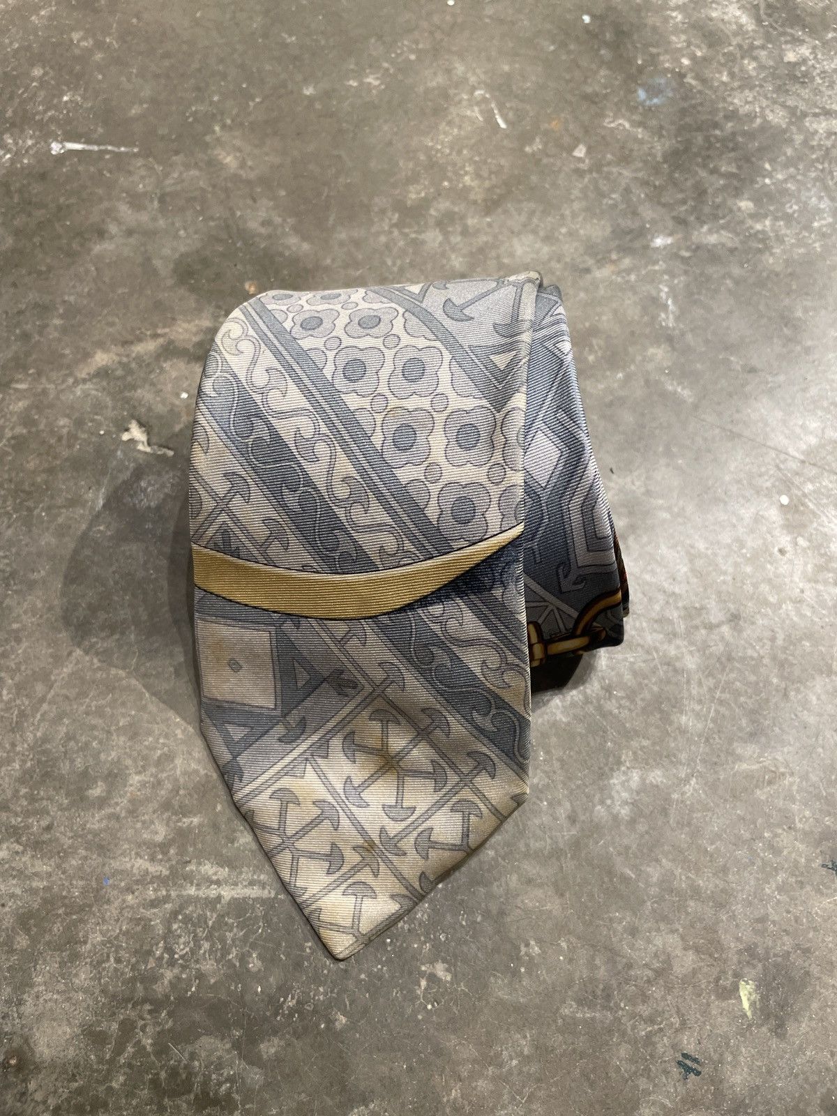 Hermes Vintage hermes tie Size ONE SIZE - 1 Thumbnail