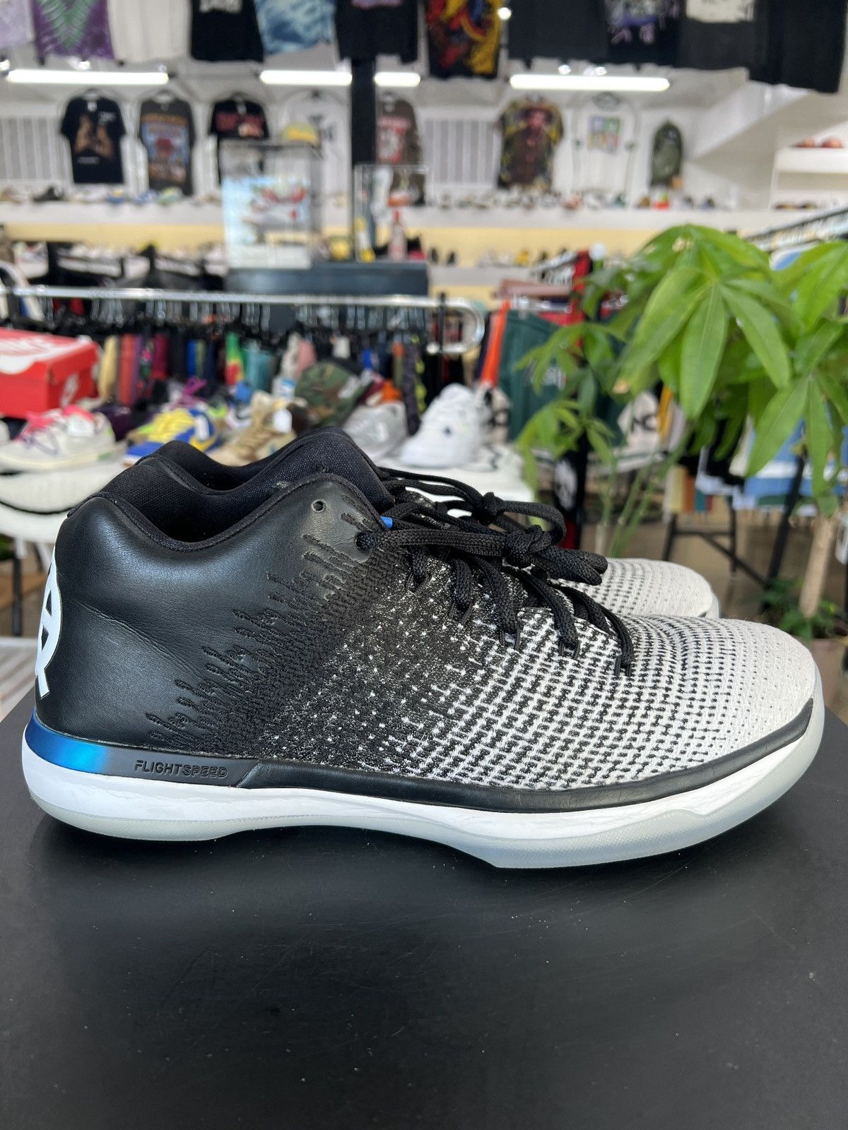 Jordan Brand Air Jordan XXX1 Low Quai 54 Sz. 12.5 (2017) Size US 12.5 / EU 45-46 - 6 Thumbnail