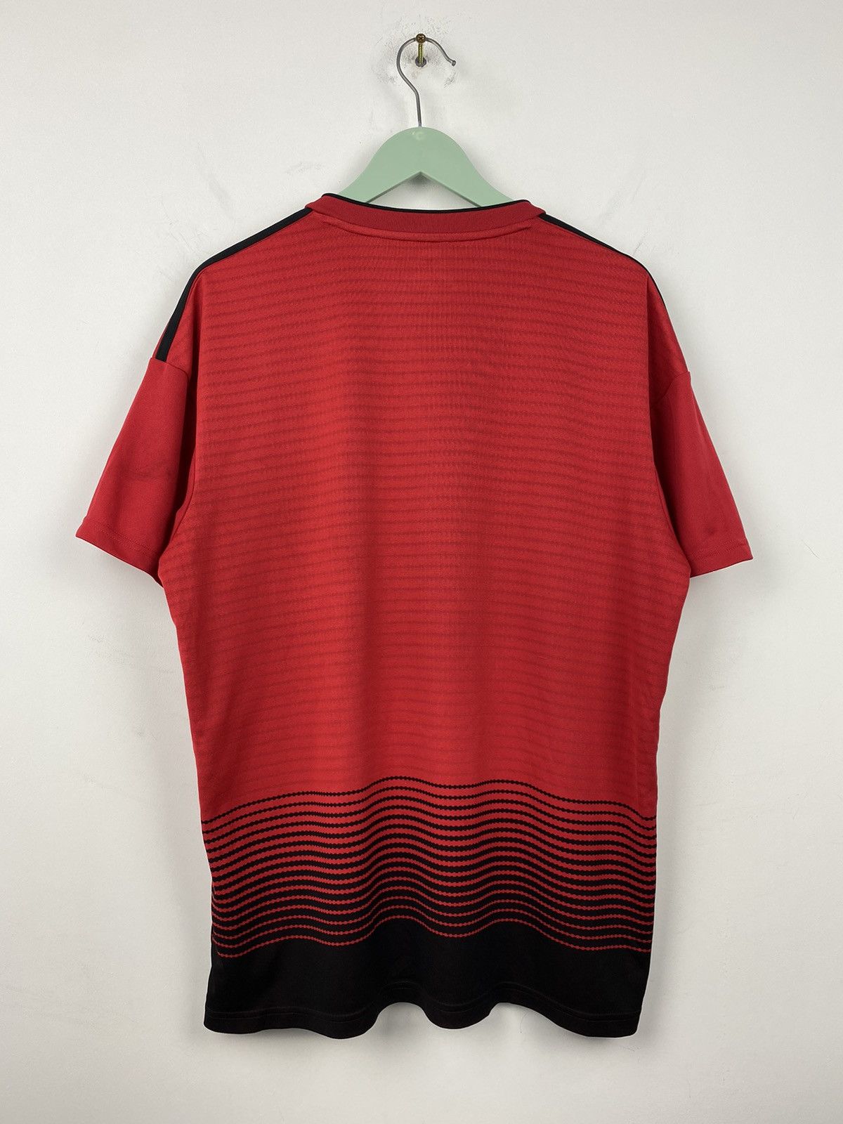 Adidas Manchester United 2018 2019 Jersey Adidas PSG Milan Juventus Size US L / EU 52-54 / 3 - 10 Thumbnail