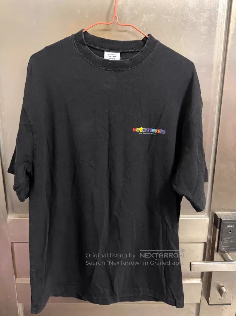 Vetements VETEMENTS Rainbow Lettering Logo Short Sleeve T-Shirt Size US M / EU 48-50 / 2 - 2 Thumbnail