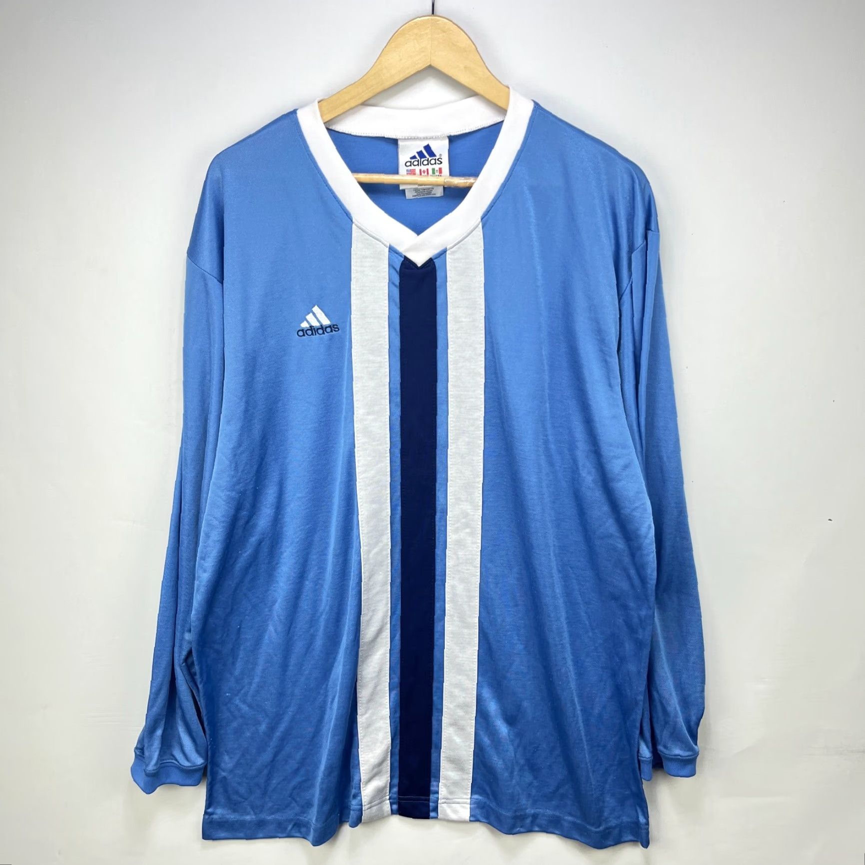 Adidas VINTAGE Adidas Soccer Jersey Long Sleeve Shirt XL Blue 90s Mens T-Shirt Size US XL / EU 56 / 4 - 2 Thumbnail