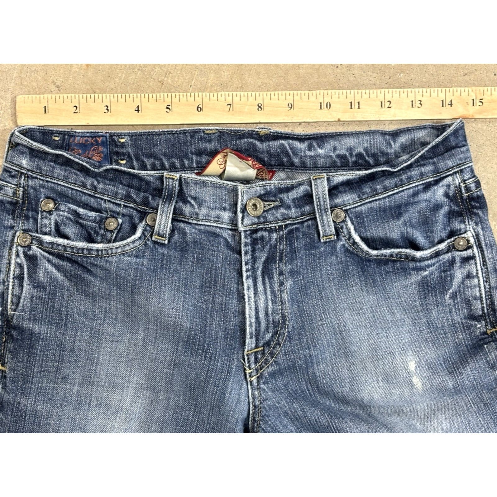 Lucky Brand VINTAGE Lucky Brand Capri Jeans Crop Dungarees Women’s Sz 6 28 Made USA Retro Blue Denim Capri Jeans Womens Size 28" / US 6 / IT 42 - 7 Thumbnail