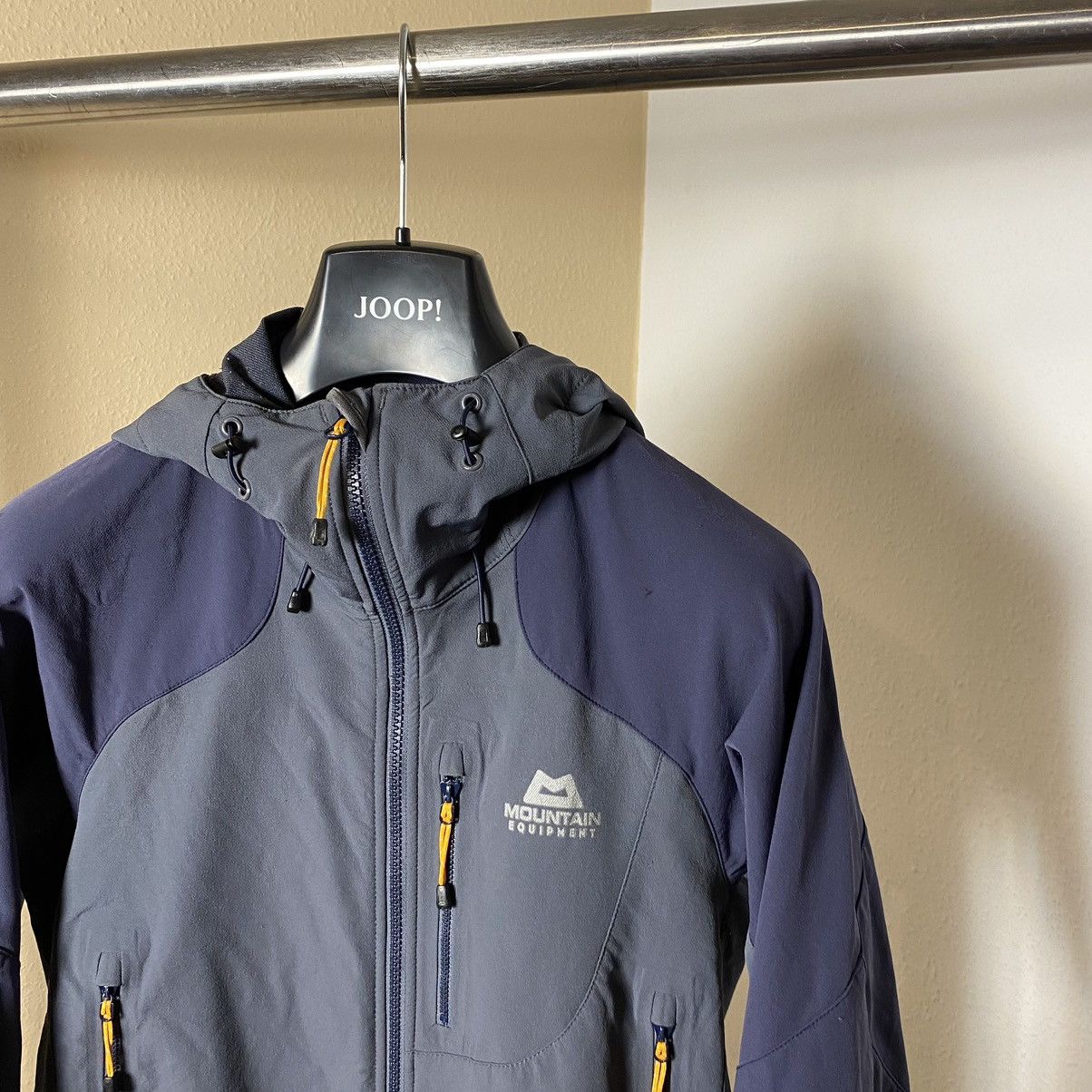 Mountain Equipment Frontier Hooded jacket Mountain Equipment Size US S / EU 44-46 / 1 - 3 Thumbnail