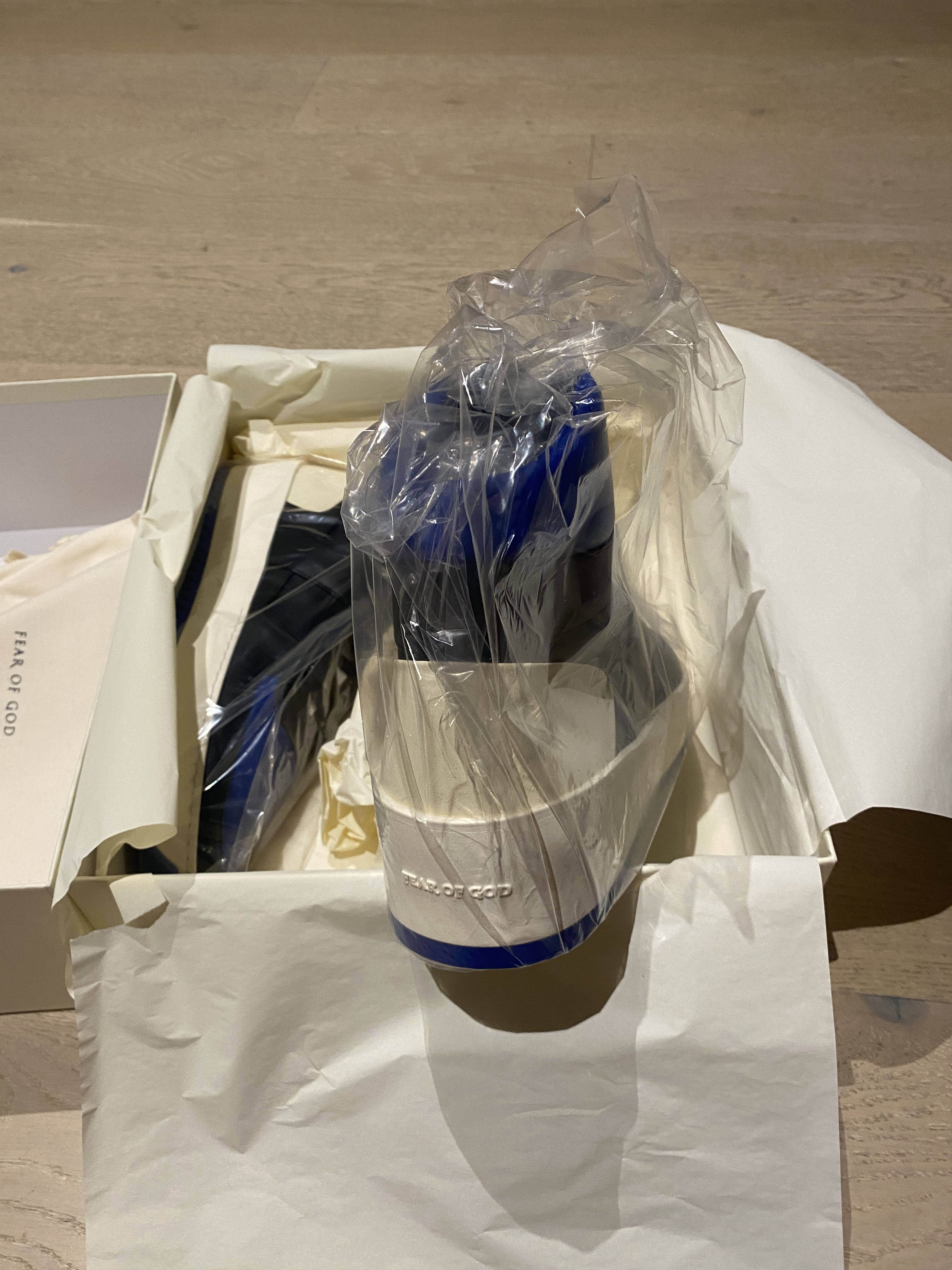 Fear of God $1095 Fear of god ROYAL BLUE BBALL SNEAKER 47 NIB Size US 14 / EU 47 - 4 Thumbnail