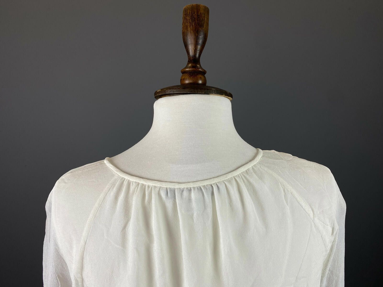 Diane von Furstenberg Diane Von Furstenberg White Mesh Blouse Shirt Size 4 Size S / US 4 / IT 40 - 5 Thumbnail