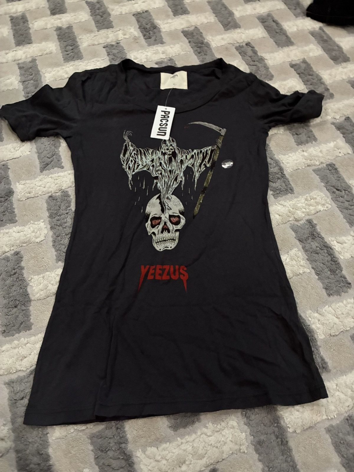 Kanye West New w/ Tags Yeezus Tour Reaper T-Shirt Size US XS / EU 42 / 0 - 1 Thumbnail