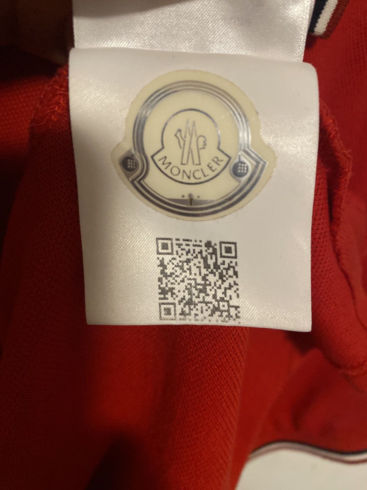 Moncler Moncler red polo size M Size US M / EU 48-50 / 2 - 6 Thumbnail