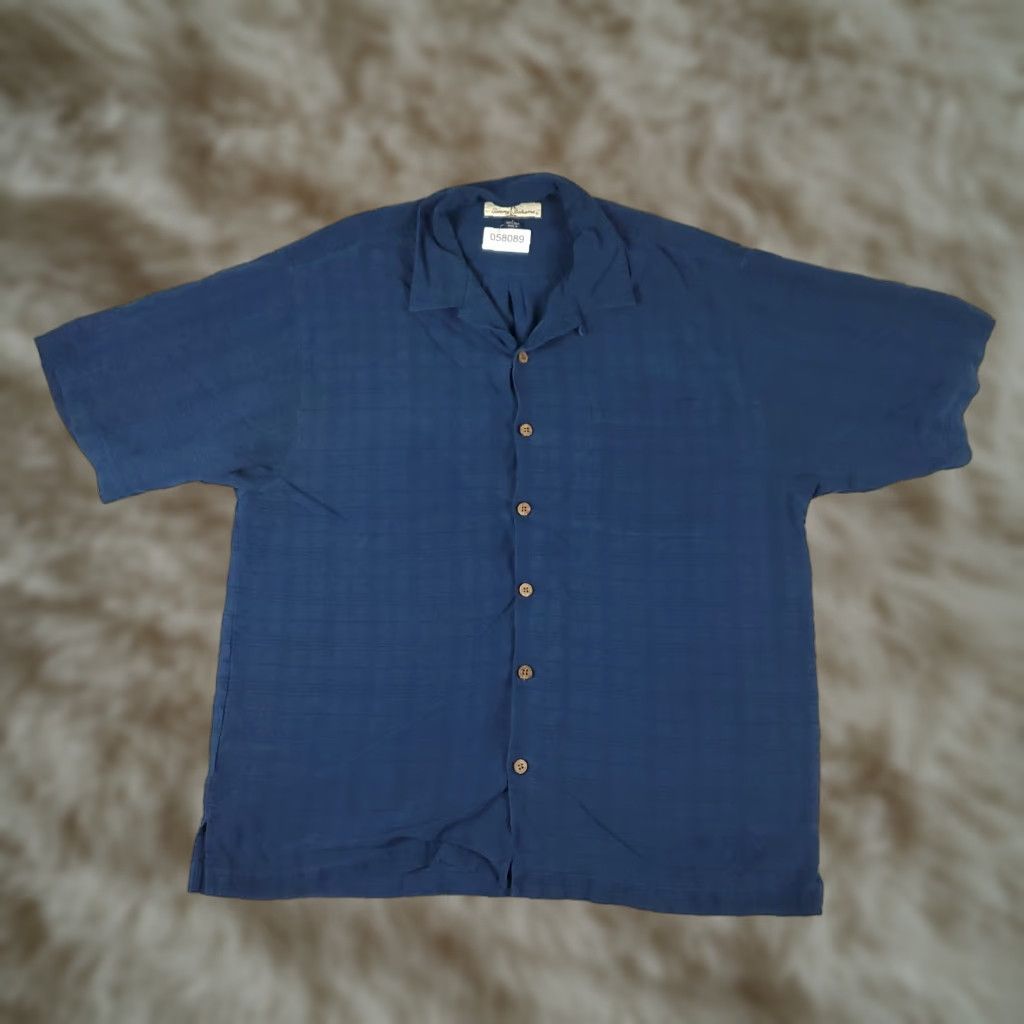 Tommy Bahama Tommy Bahama Silk Hawaiian Shirt Mens Large Blue Plaid Short Sleeve Button-Up Aloha Size US L / EU 52-54 / 3 - 1 Thumbnail