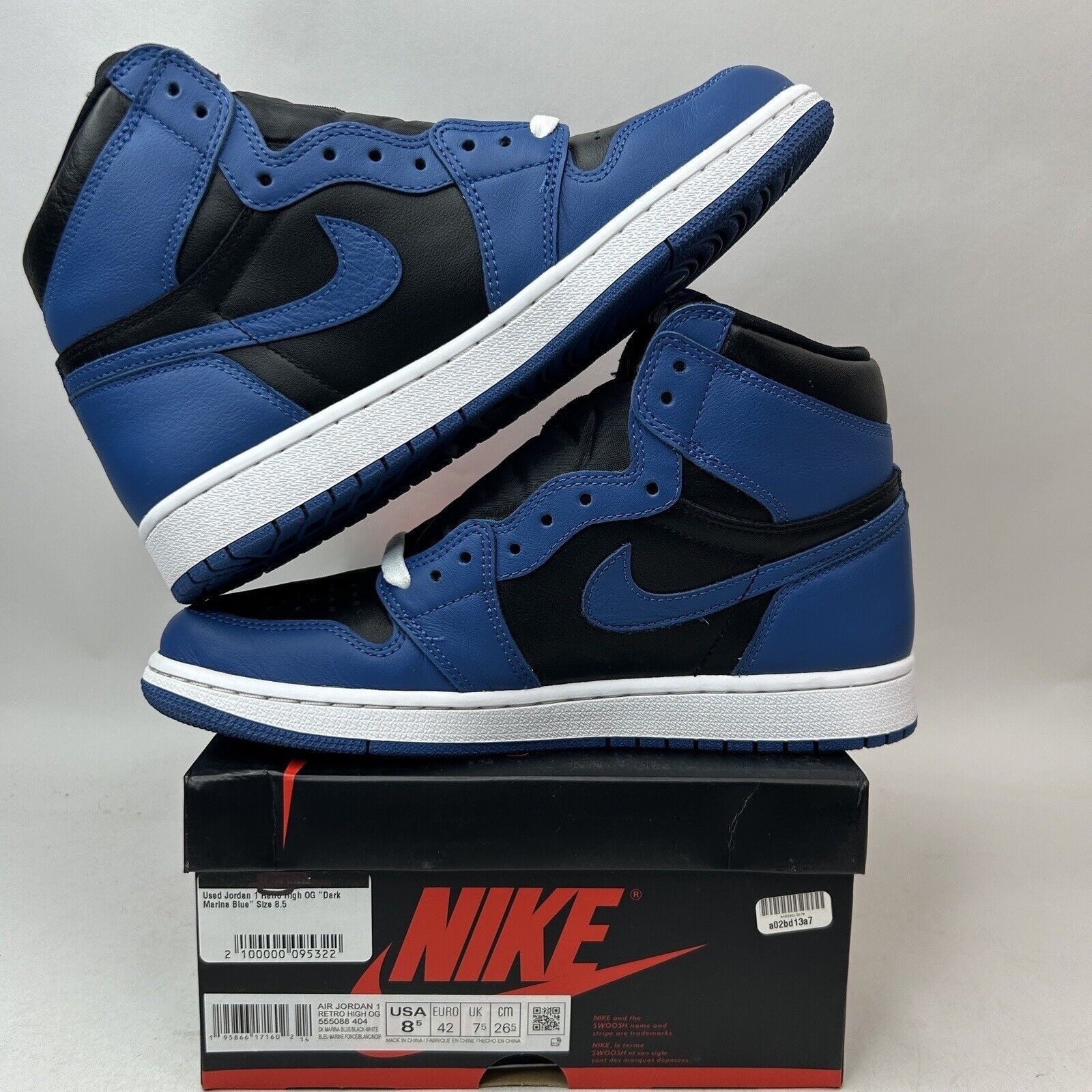 Air Jordan 1 Retro High OG GS 'UNC Toe' NIKE AIR JORDAN 1 RETRO HI OG