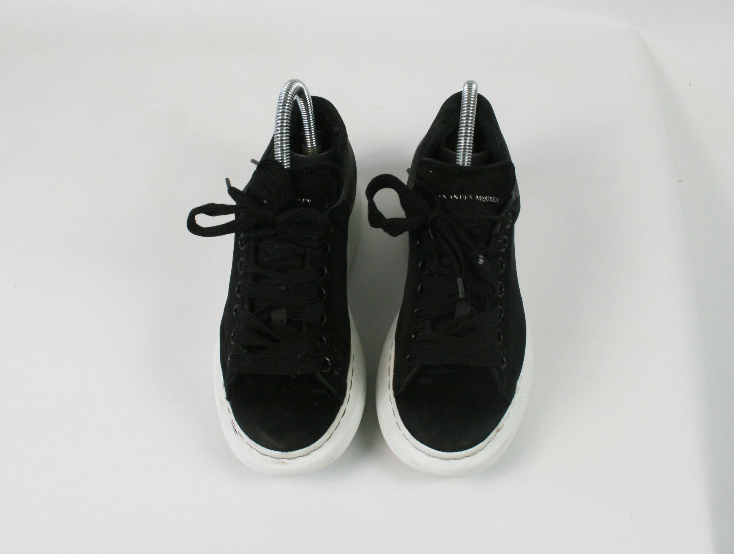Alexander McQueen Velour Oversize Sneakers Size US 6 / IT 36 - 4 Thumbnail