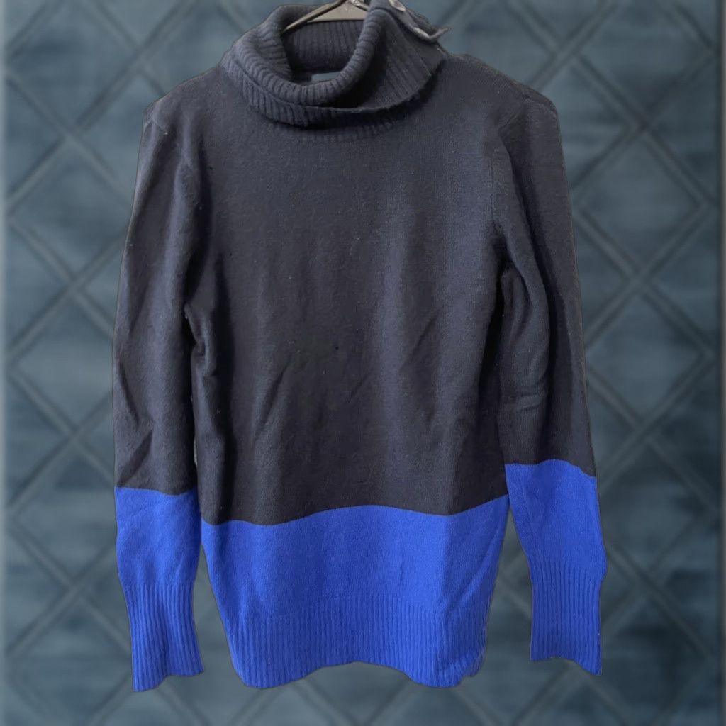Gap Gap Sweater Women's Medium Blue Turtleneck Pullover Long Sleeve Button Detail Classic Knit Size M / US 6-8 / IT 42-44 - 1 Thumbnail