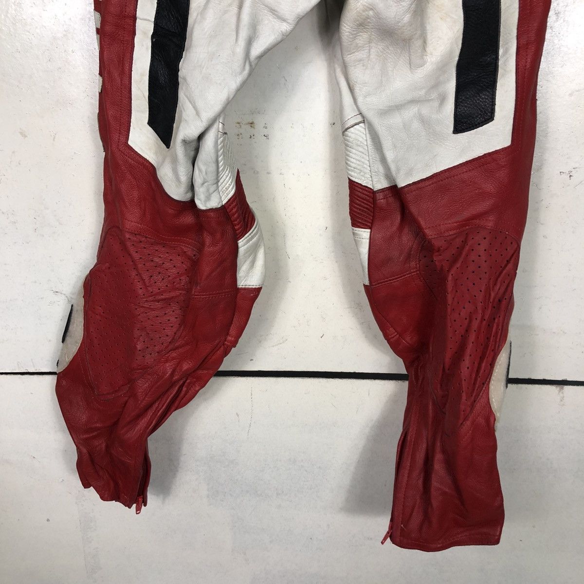 Japanese Brand 📌Vintage Leather Biker Pants Plicana Big Logo Size US 26 / EU 42 - 13 Thumbnail