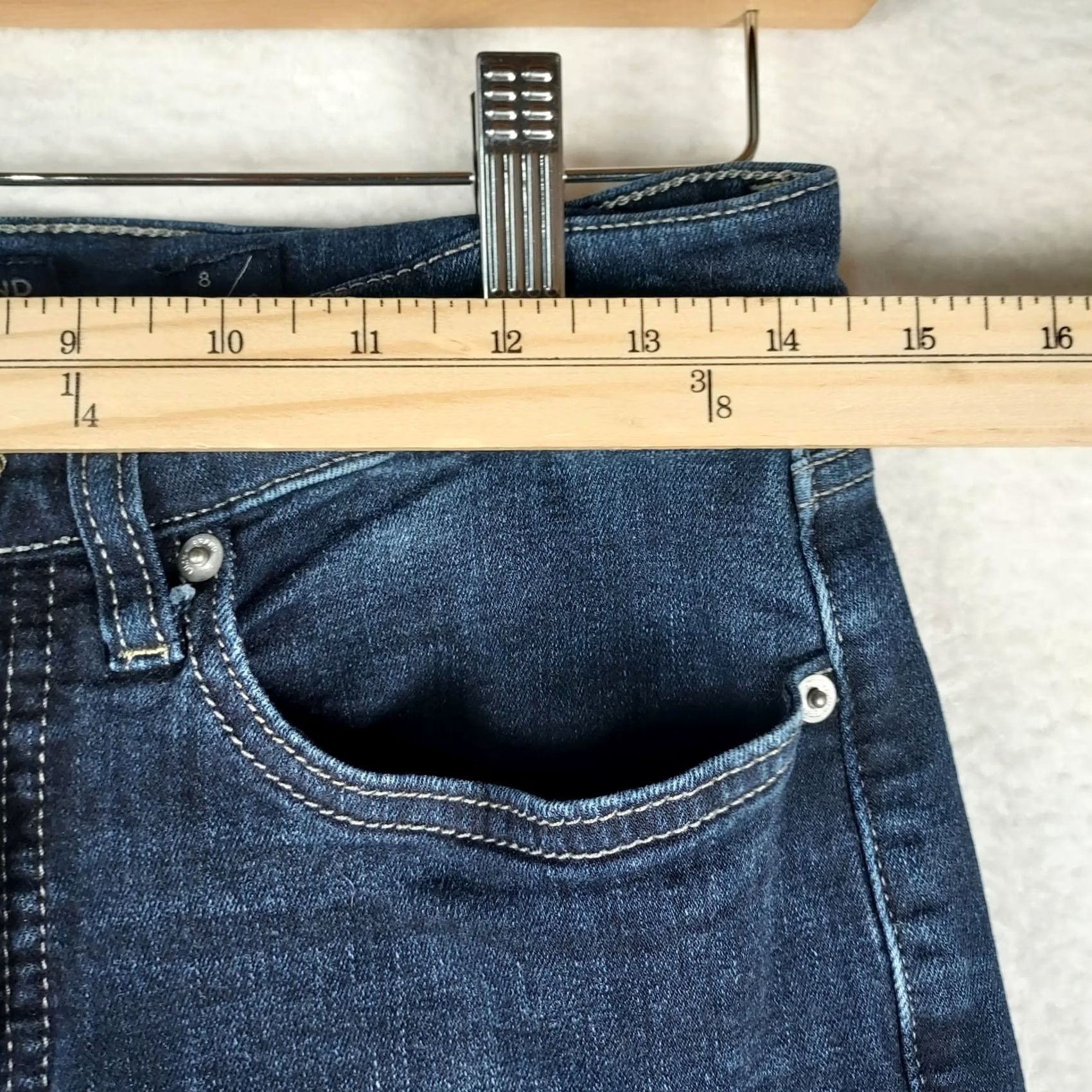 Lucky Brand Lucky Brand Stevie High Rise Flare Jeans Women 8 Dark Wash Denim Blue Bohemian 5-Pocket Zipper Regular Size 8 Jeans Mens? Size 30" / US 8 / IT 44 - 7 Thumbnail