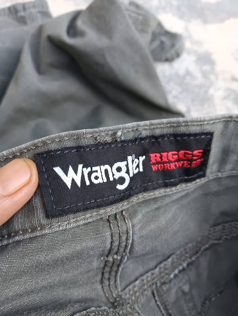 Vintage × Wrangler Wrangler Riggs work wear double knee paint splatter pants Size US 33 - 8 Thumbnail