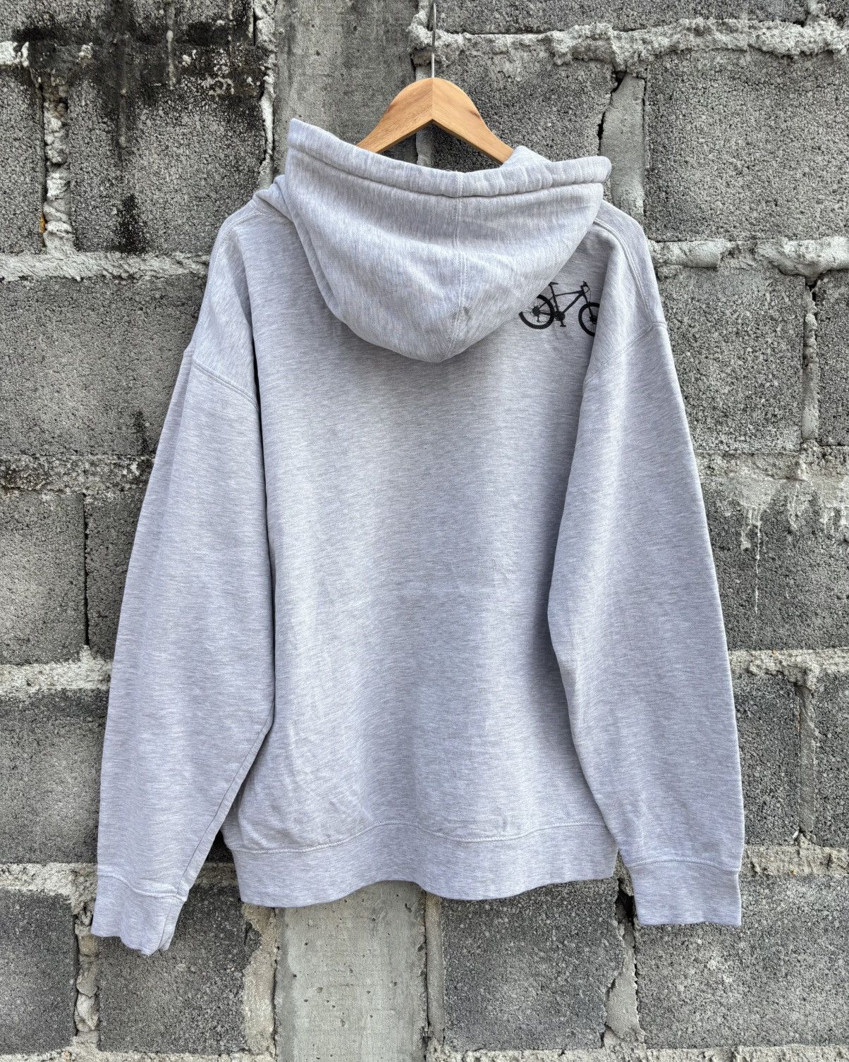 Santa Cruz Skateboards Rare Santa Cruz Bike Hoodie Independent Size US L / EU 52-54 / 3 - 9 Thumbnail
